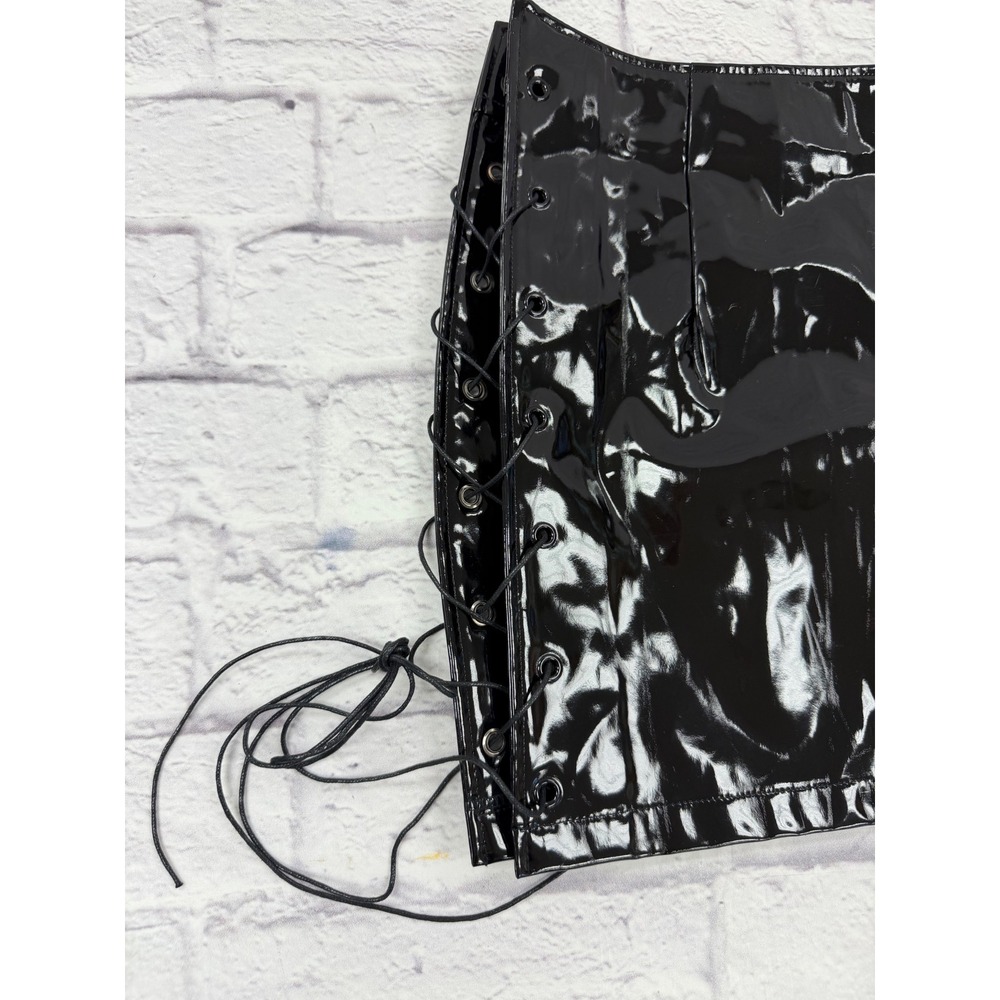 Danielle Guizio Devoiler Black Vinyl Patent Mini Skirt Lace Up Side Sexy Sz M - Picture 8 of 11